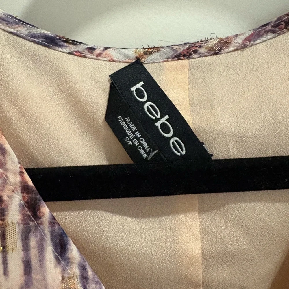 BEBE V-NECK MULTICOLOUR DRESS - Picture 5 of 9